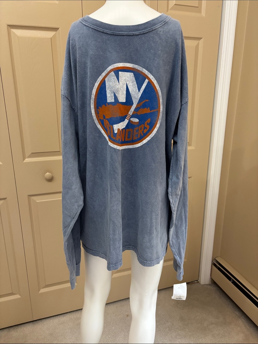 NY ISLANDERS long sleeve tshirt